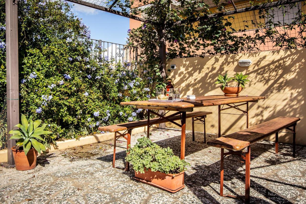 Sun&Sardinia Hotel Monserrato Exterior photo