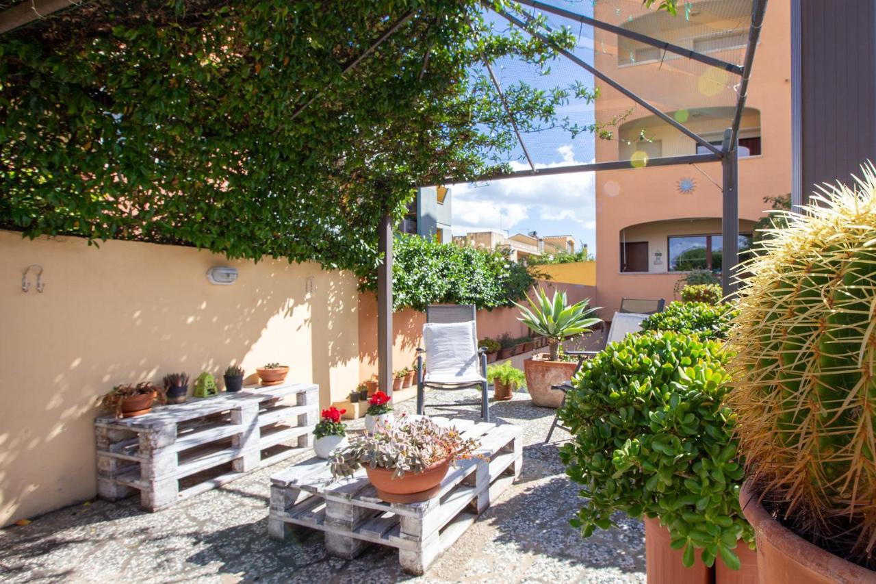 Sun&Sardinia Hotel Monserrato Exterior photo